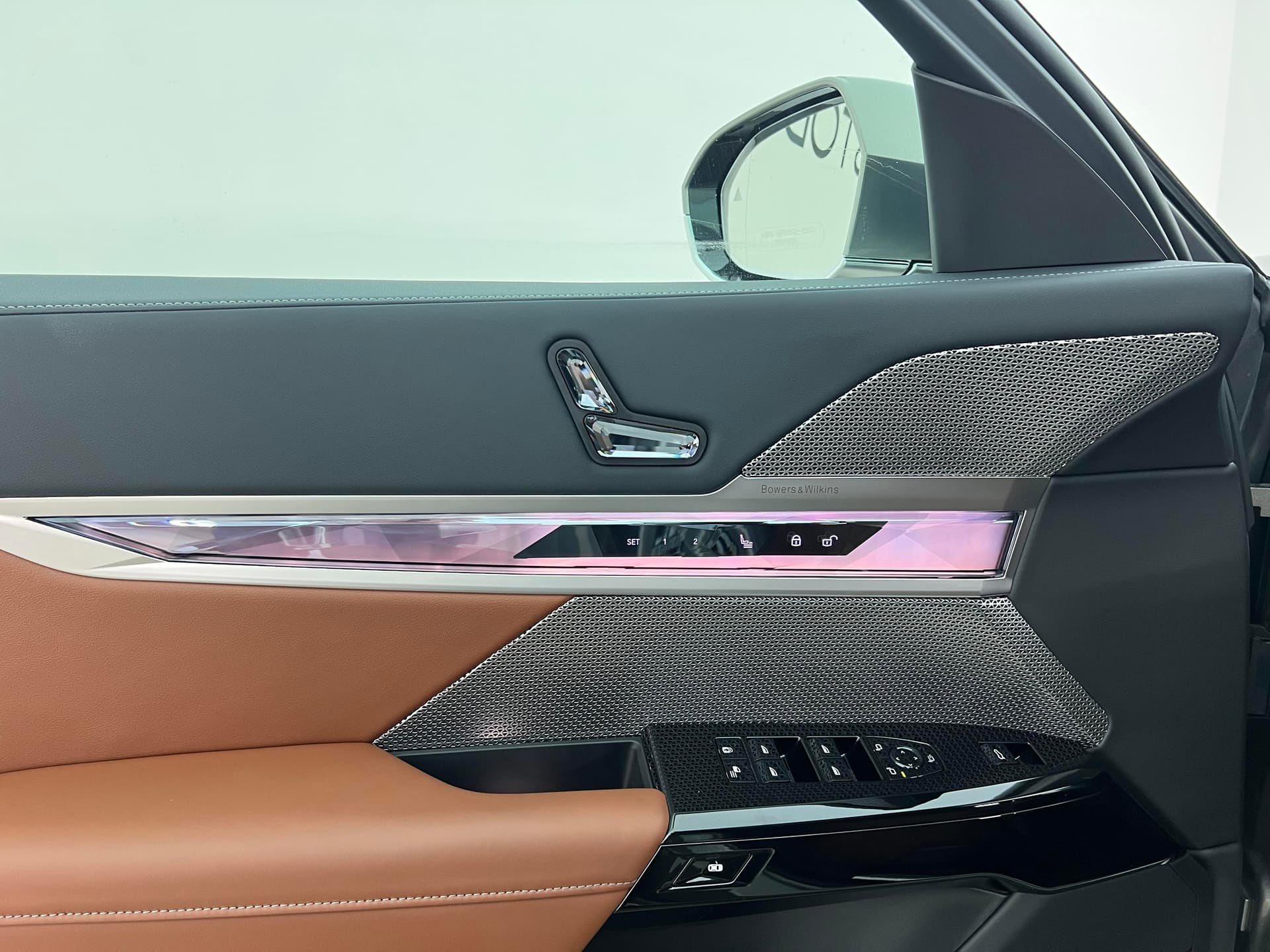 BMW 7 серия 740i xDrive в лизинг - 19
