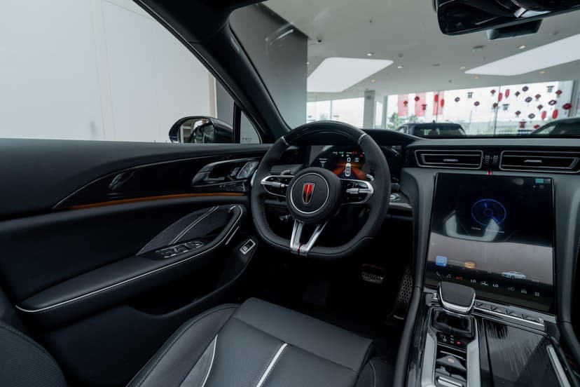 Hongqi H6 Deluxe 2.0T в лизинг - 3
