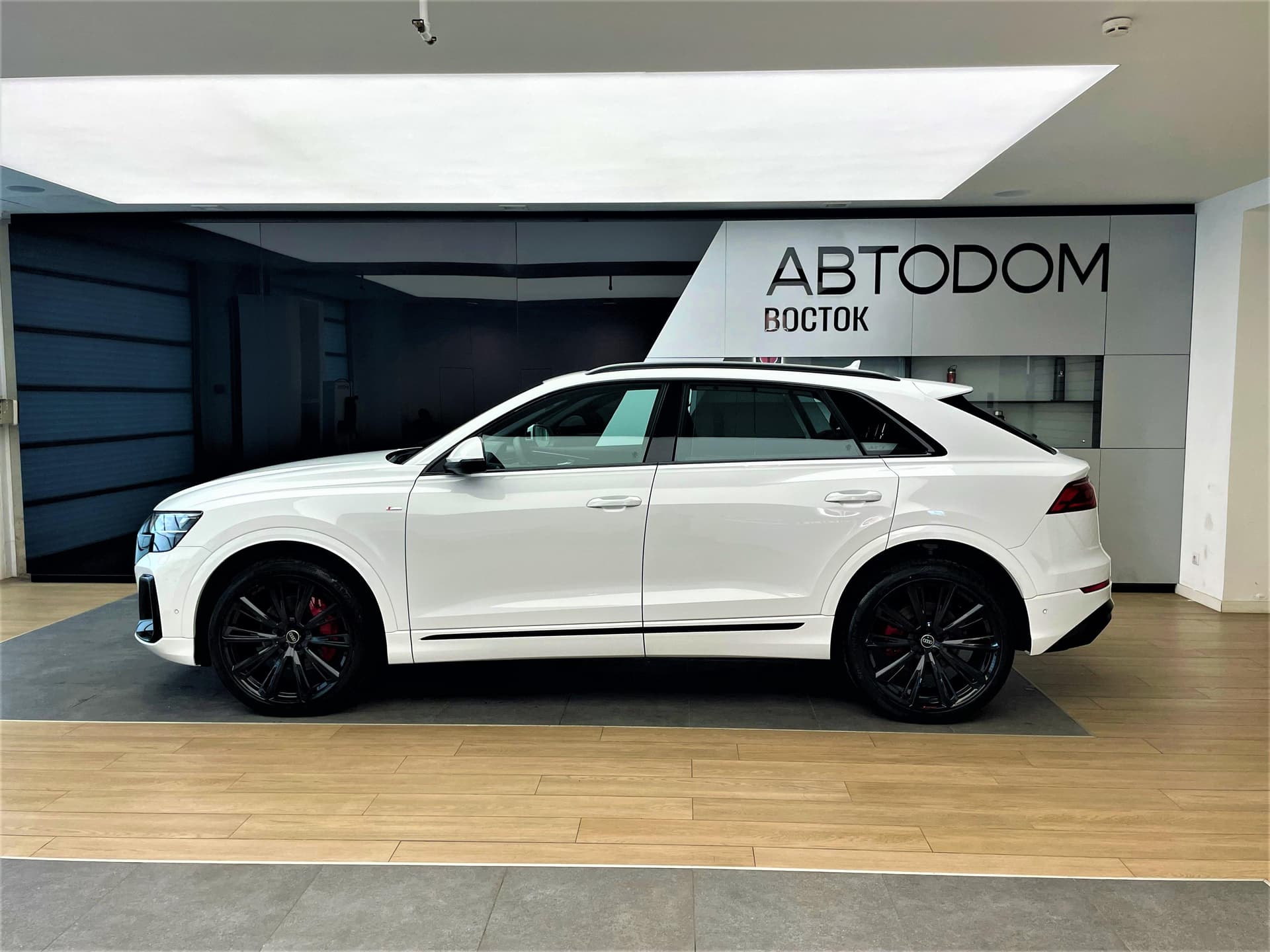 Audi Q8 45 TDI quattro tiptronic в лизинг - 27