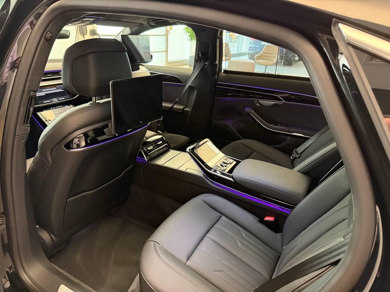 Audi A8 L 55 TFSI quattro tiptronic в лизинг - 14