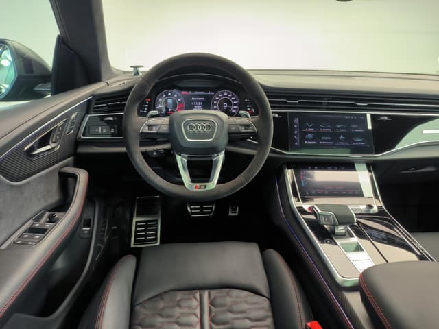 Audi RS Q8 quattro в лизинг - 16