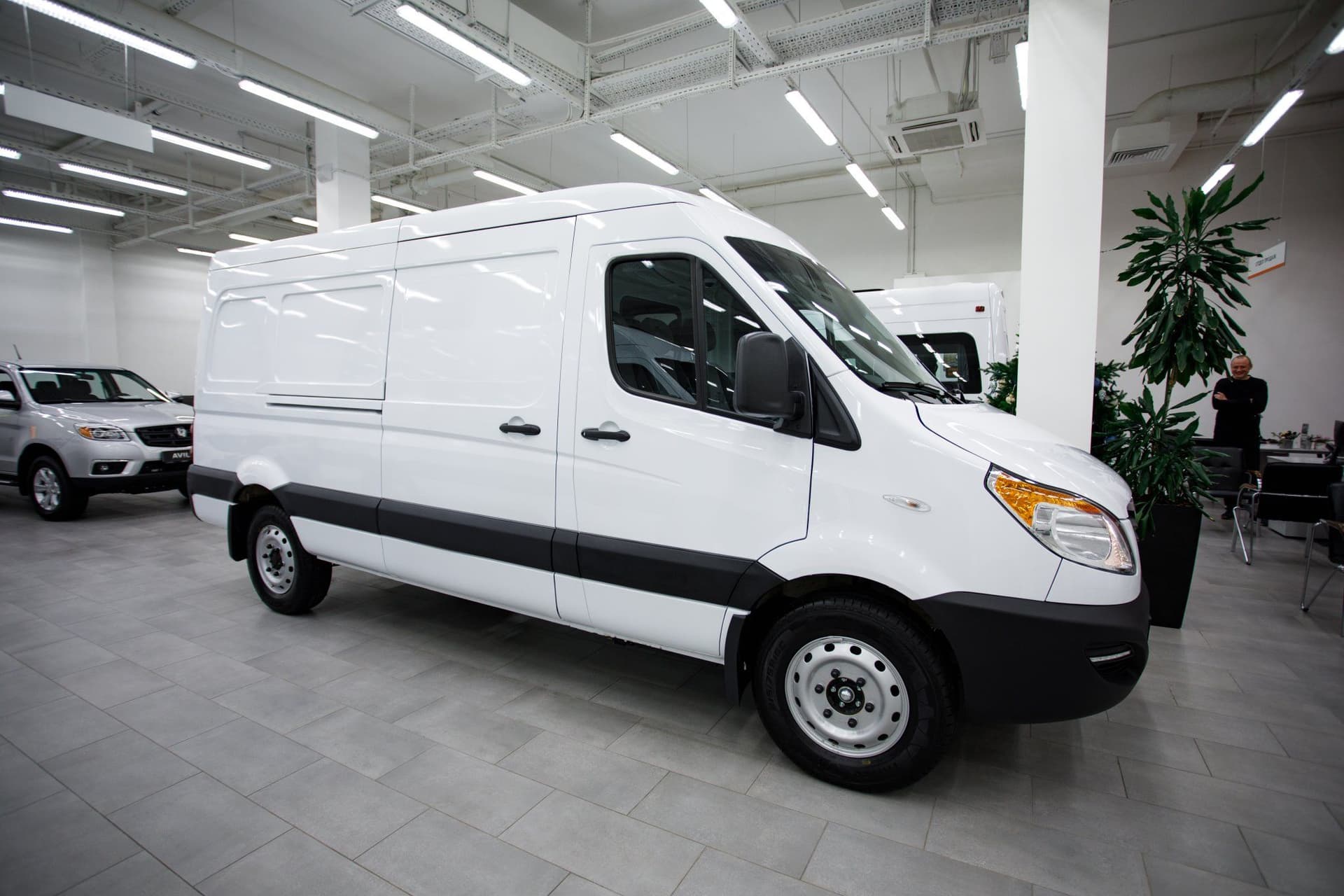 Sollers Atlant VAN L3H2 3.5T 2.7D 6MT RWD SRW в лизинг - 3