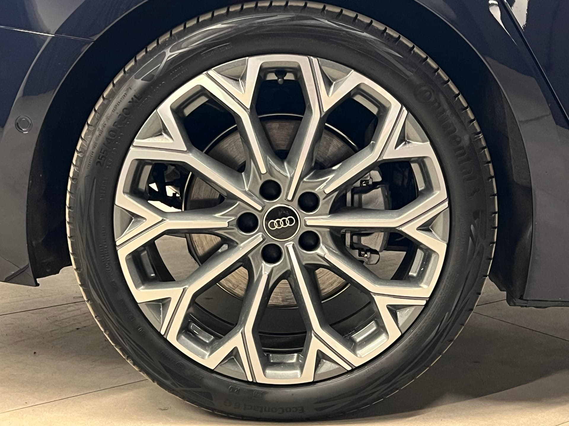 Audi A6 Эс лайн 40 дизель полный привод АТ в лизинг - 14