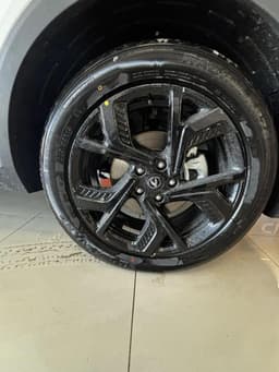 Changan Uni-S Техно 1.5Т АТ полный привод в лизинг - 4