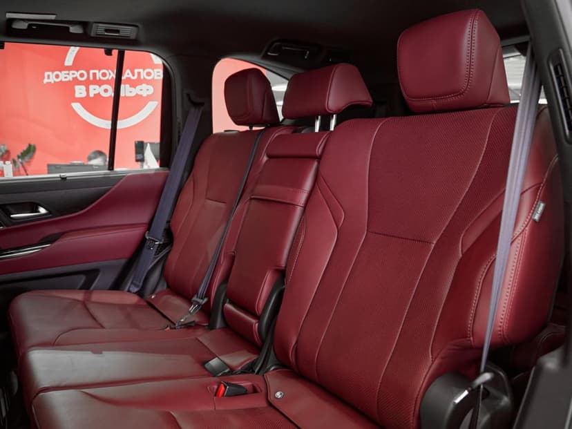 Lexus LX 500d Urban DSL в лизинг - 22