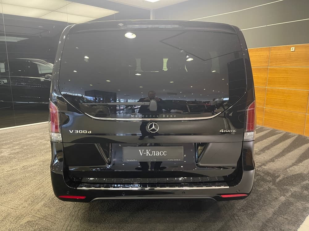 Mercedes-Benz V 300 d EL 4MATIC EXCLUSIVE в лизинг - 10