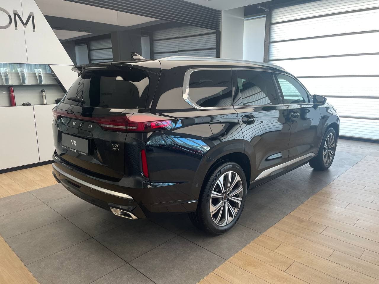 EXEED VX President 6 мест 2.0T 8AT 4WD в лизинг - 7