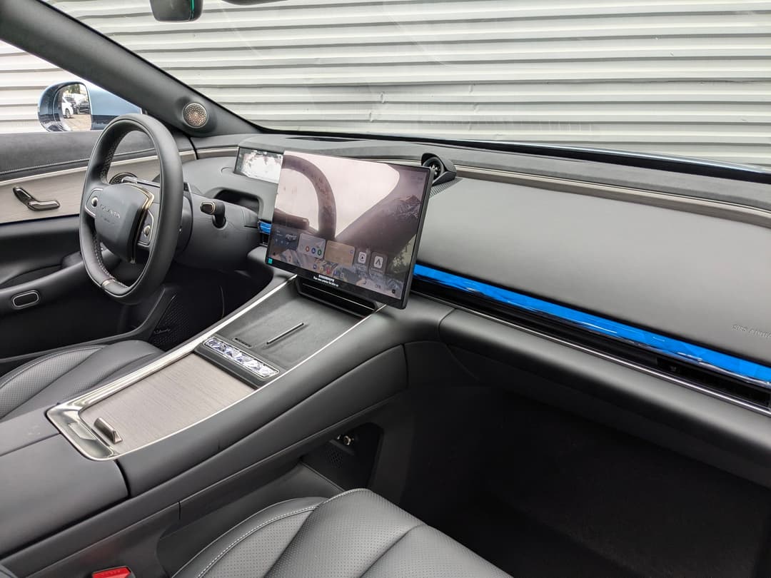 Exlantix ES 1.5 Hyb AT AWD в лизинг - 10