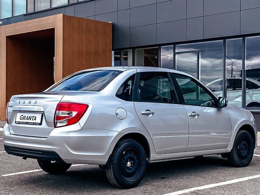 Lada Granta седан Classic 24 Кондиционер 1.6 90hp 5MT в лизинг - 7