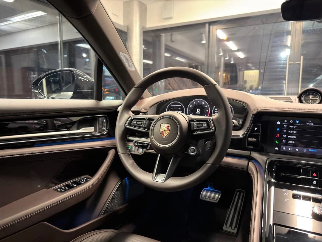 Porsche Panamera 4 E-Hybrid Executive в лизинг - 25