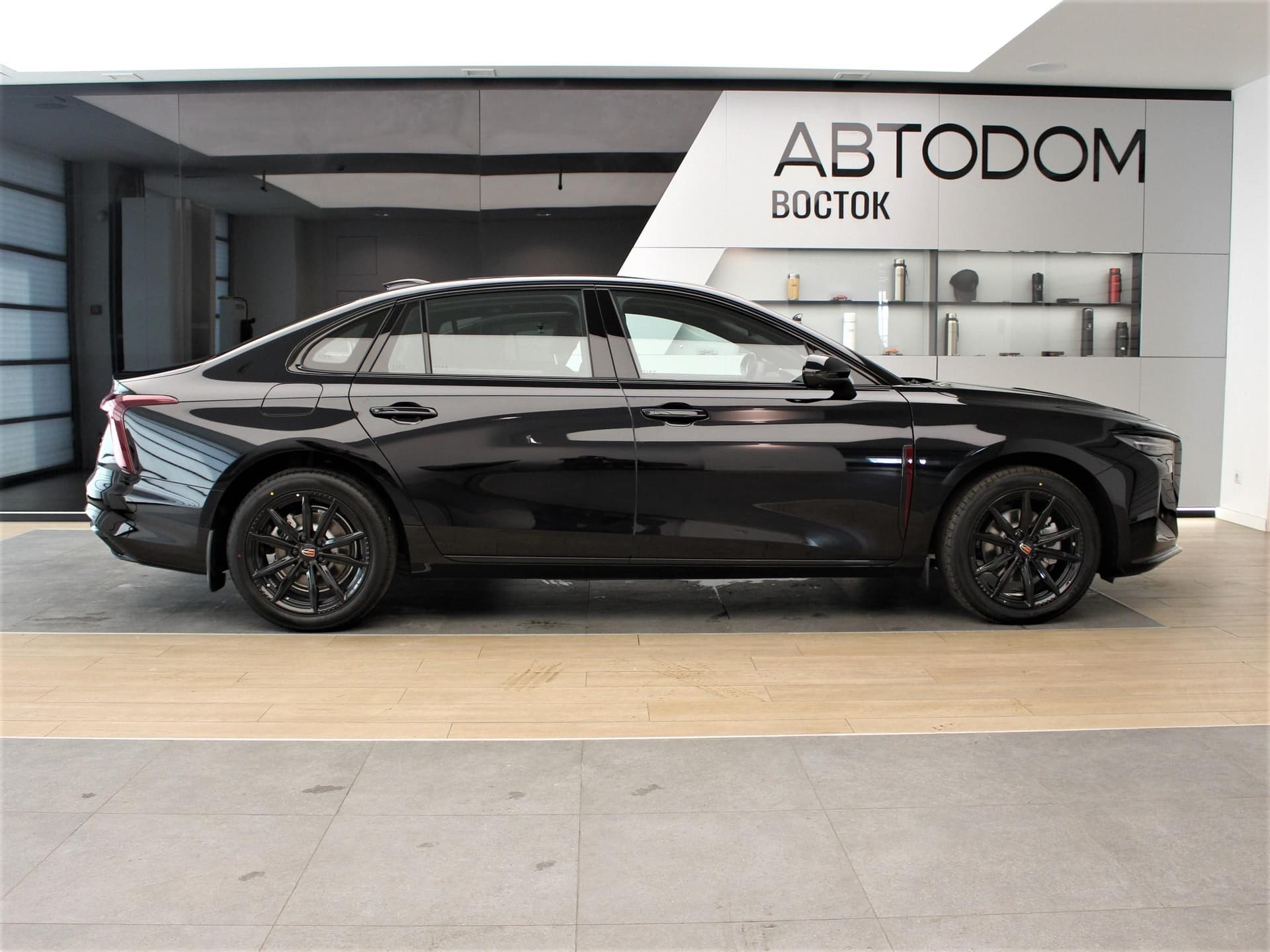 Hongqi H5 Black Edition 2.0Т в лизинг - 8