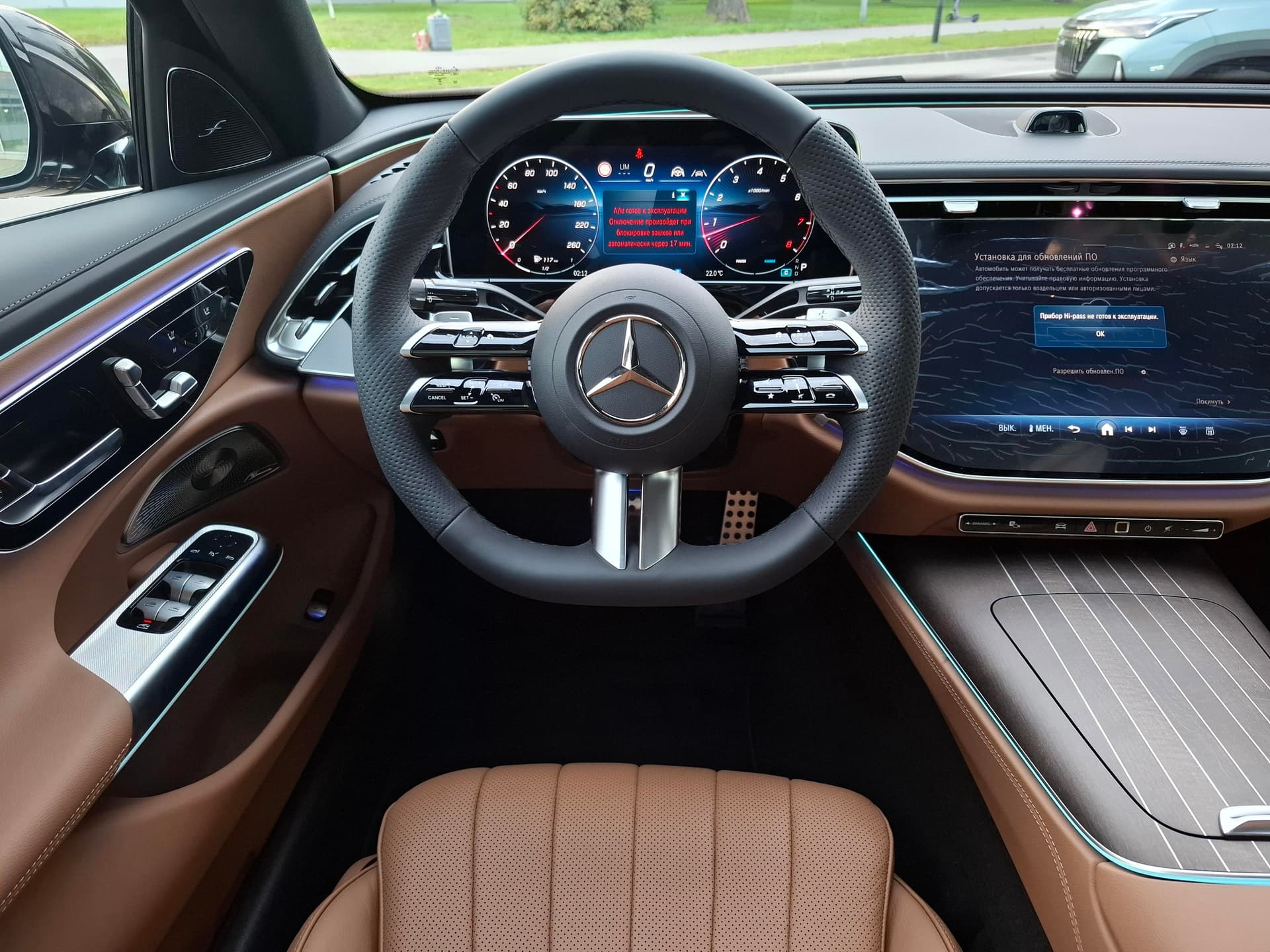 Mercedes-Benz E седан 300 полный привод АМГ Лайн (AMG Line) в лизинг - 13