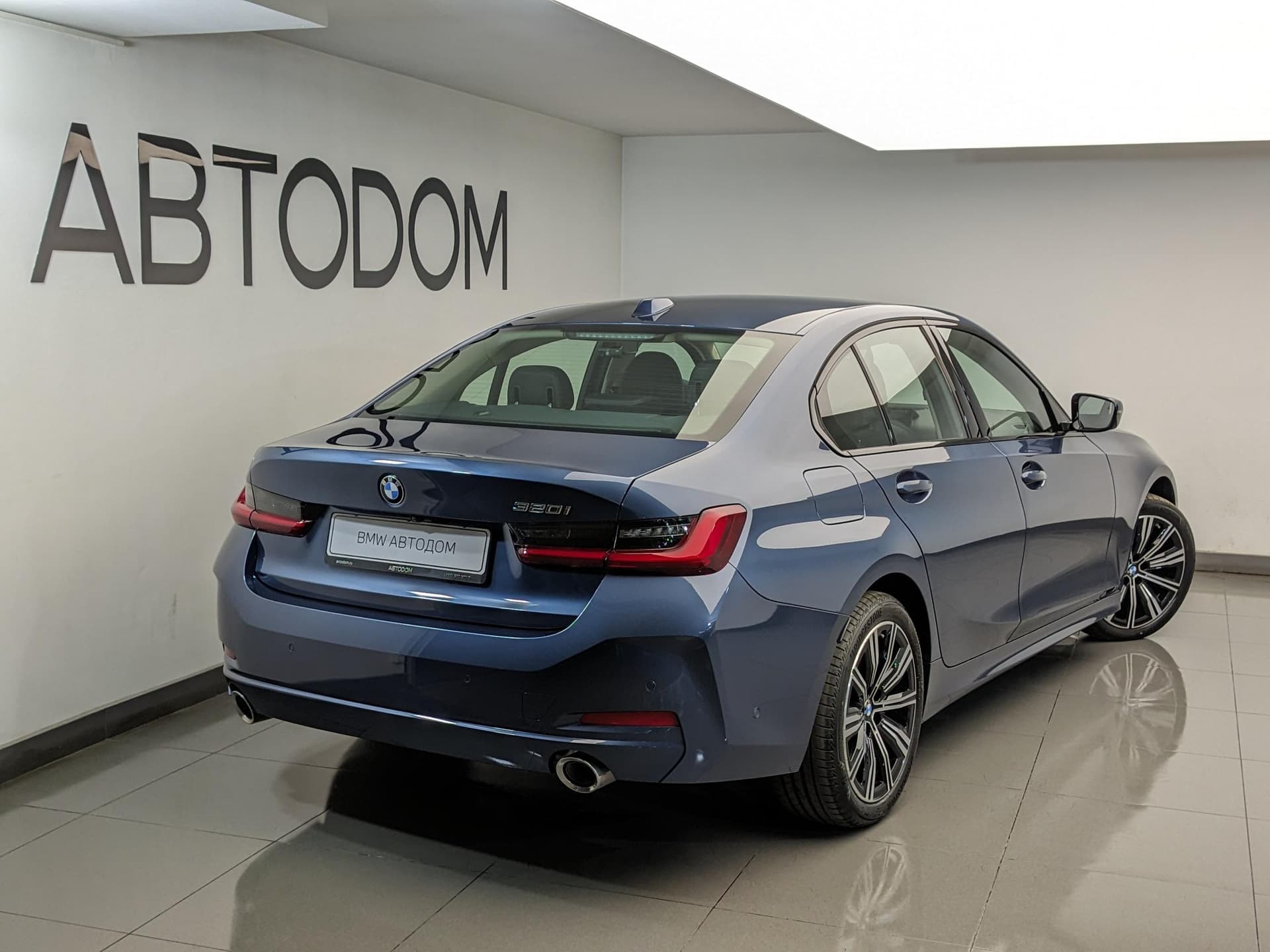 BMW 3 серия 320и в лизинг - 6
