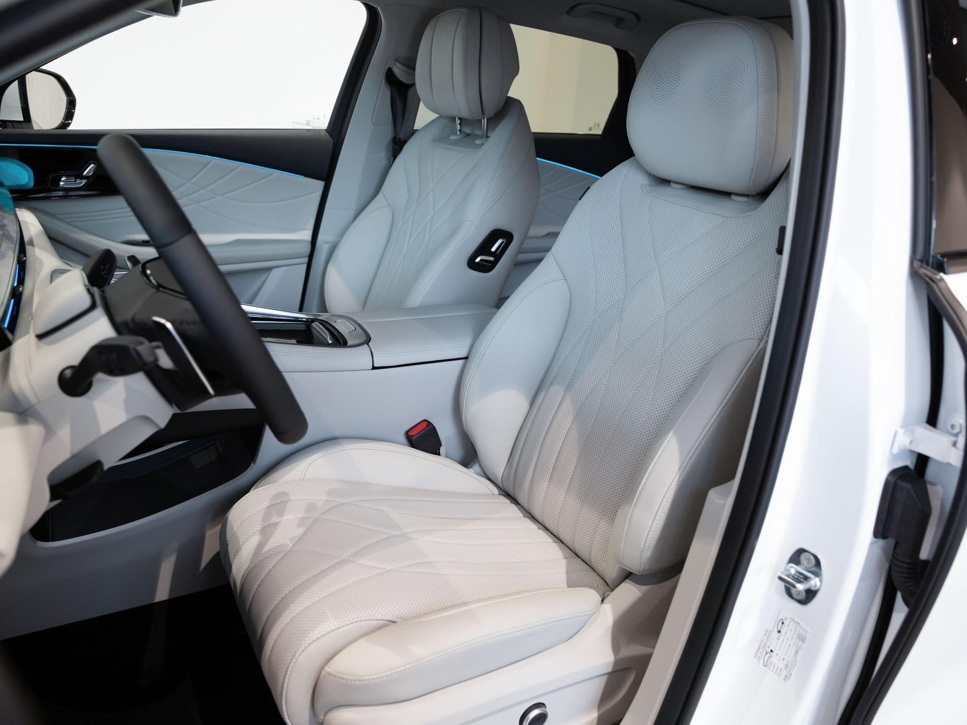 EXEED RX Flagship 2.0 TGDI 8AT AWD в лизинг - 12