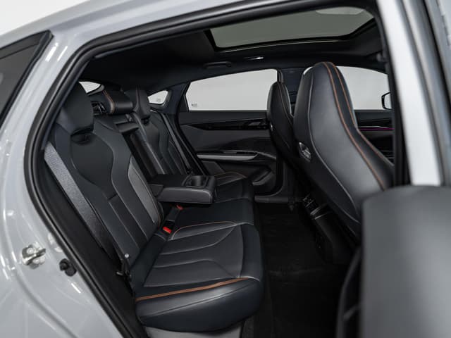 Changan Uni-V Tech 1.5T 7DCT в лизинг - 13
