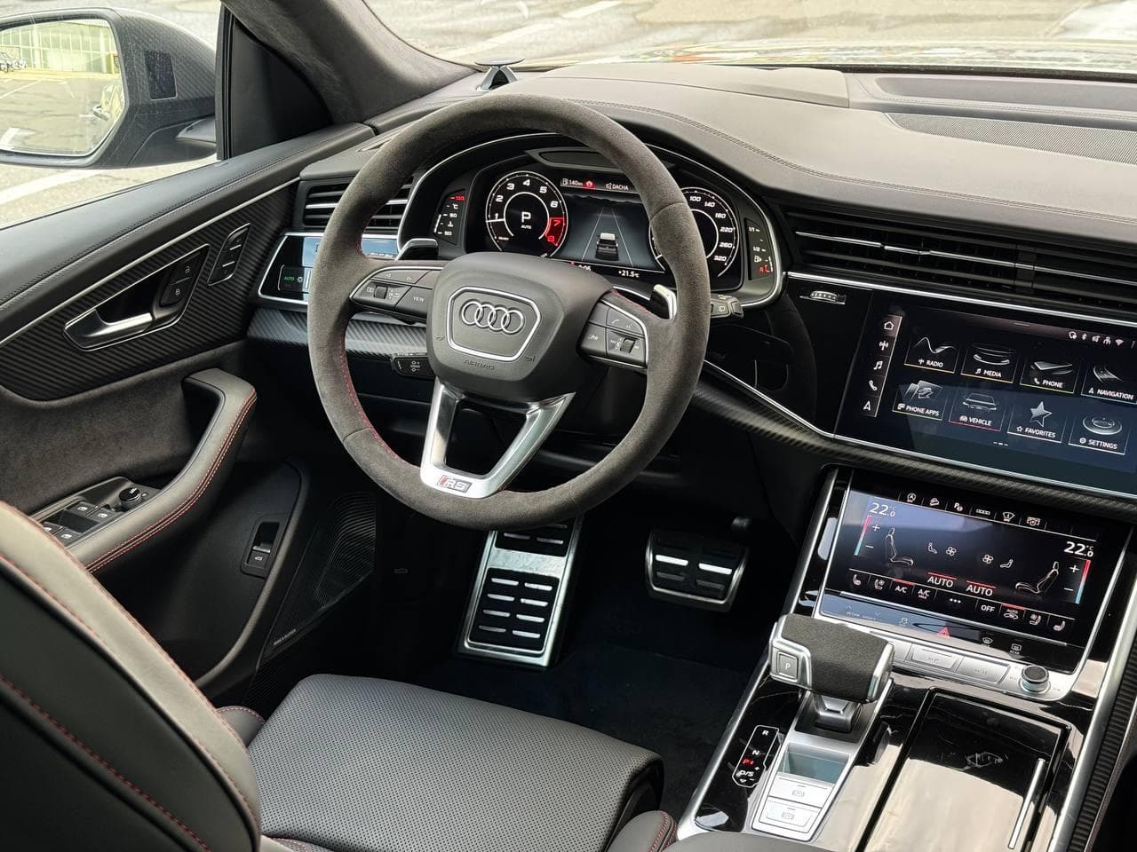Audi RS Q8 quattro в лизинг - 11