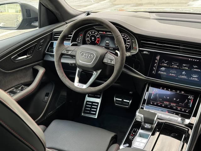 Audi RS Q8 quattro в лизинг - 11