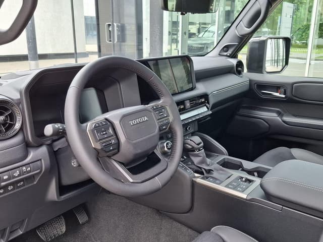 Toyota Land Cruiser Prado Premium VX-L 2.8d АКП в лизинг - 11