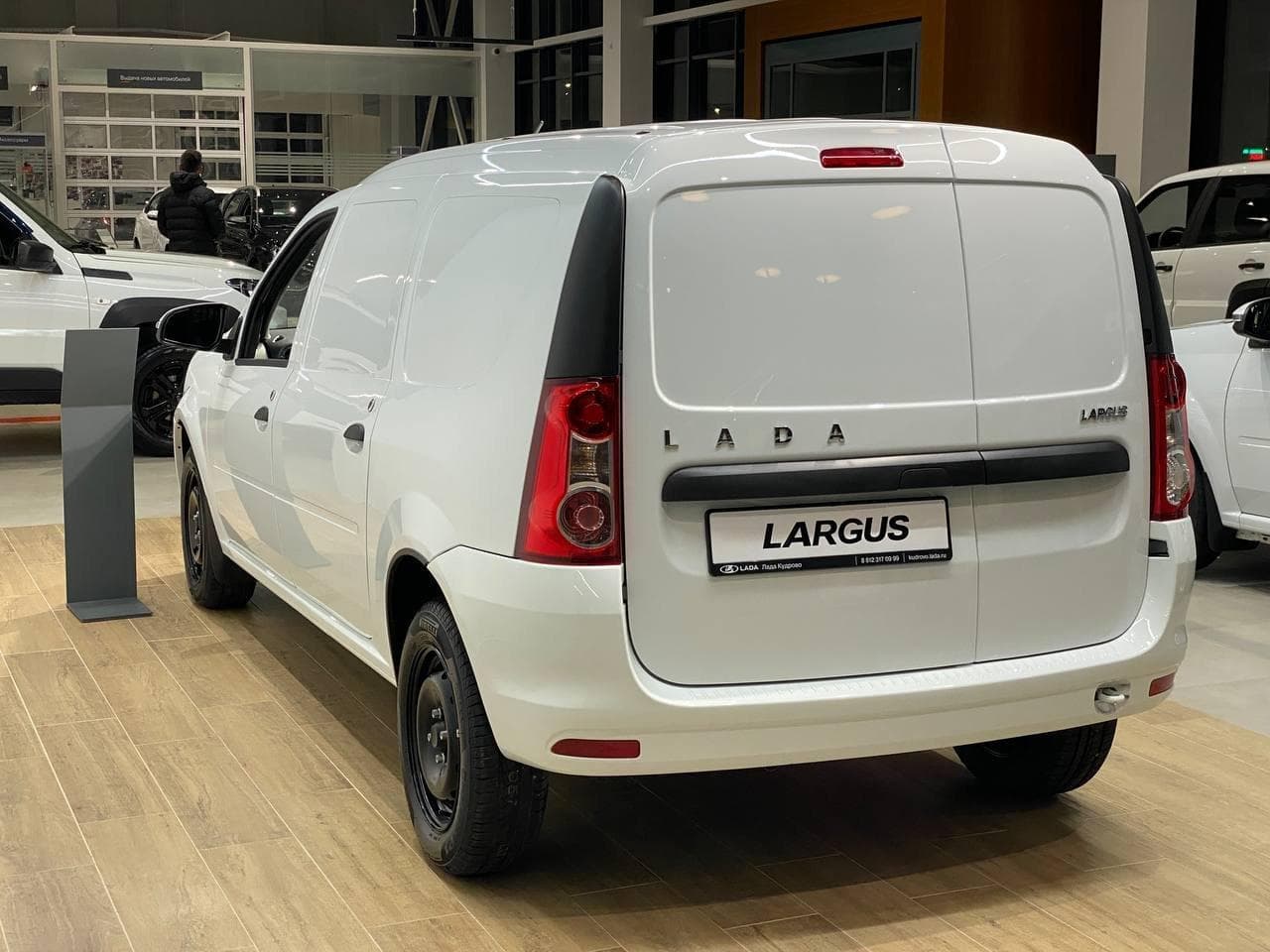 Lada Largus фургон CNG Комфорт 1.6 106 л.с. МТ в лизинг - 12
