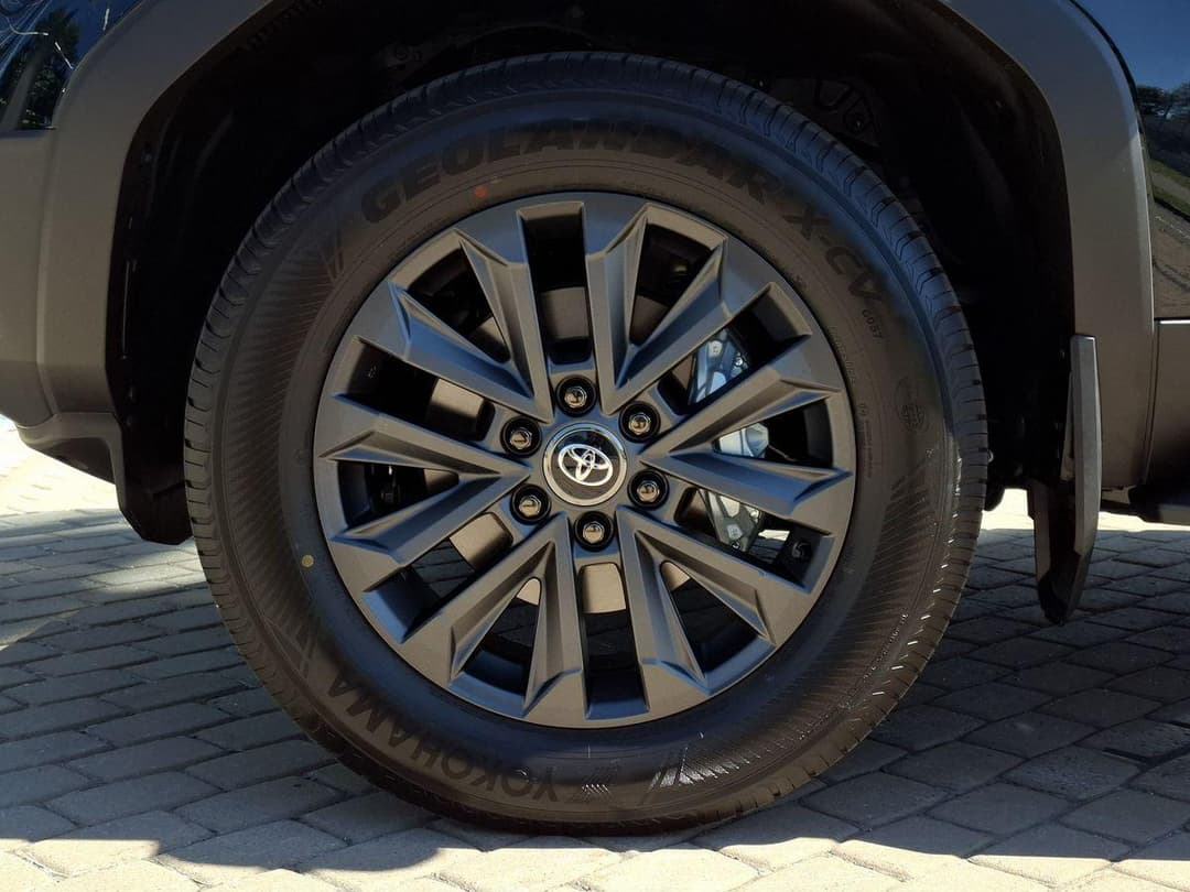 Toyota Land Cruiser Prado Premium VX-L 2.8d АКП в лизинг - 16