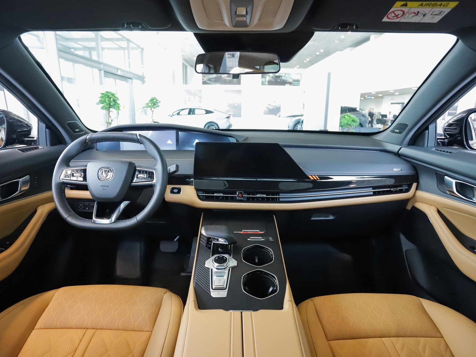 Changan Uni-K Tech 2.0 8AT AWD в лизинг - 18