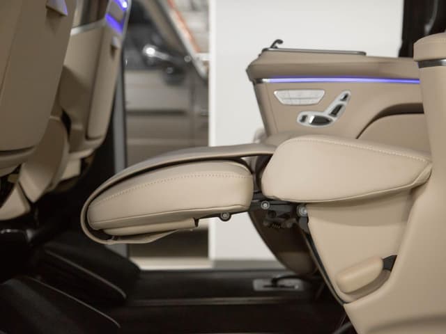 Mercedes-Benz V 300 d EL 4MATIC EXCLUSIVE в лизинг - 24