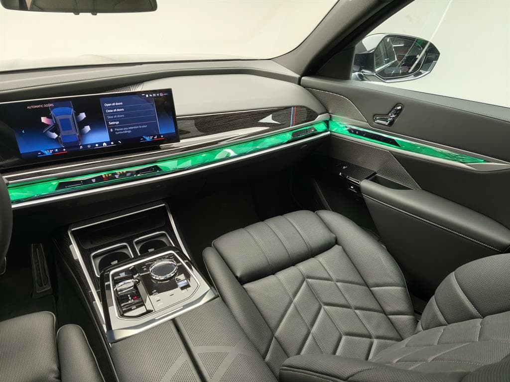 BMW 7 серия 740i xDrive в лизинг - 14