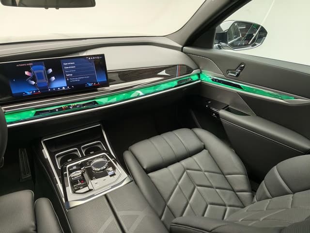 BMW 7 серия 740i xDrive в лизинг - 14