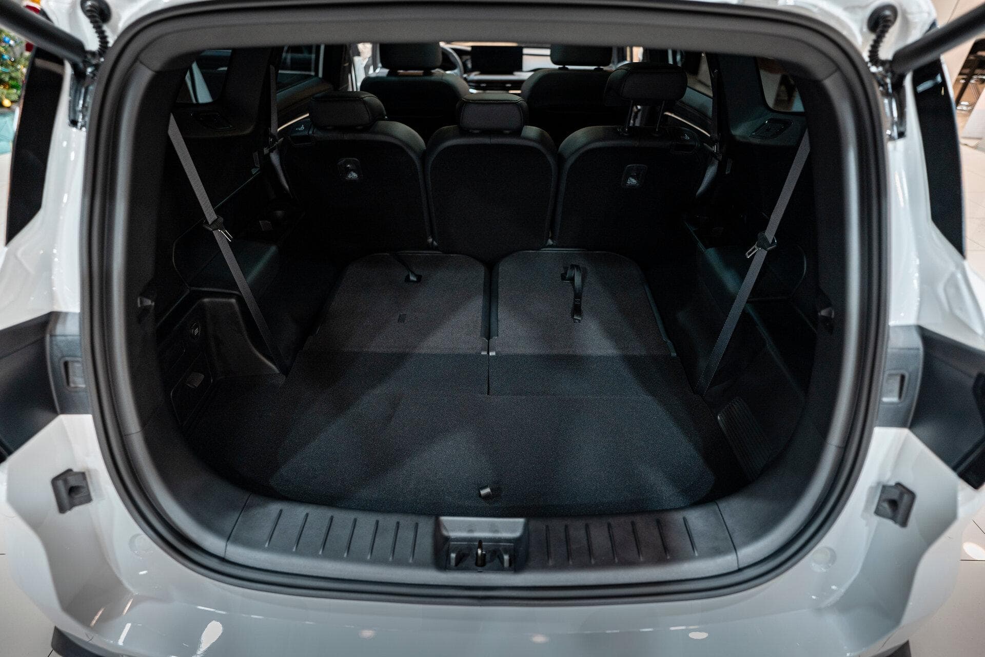 Geely Okavango Flagship 2.0T 7DCT 2WD в лизинг - 13