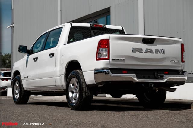 Ram 1500 Биг Хорн Крю Каб 3.6 АТ полный привод (Big Horn) в лизинг - 10