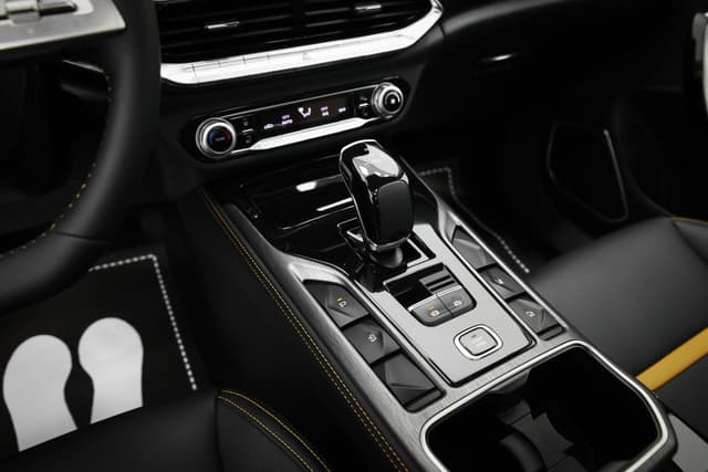 Bestune T77 Prestige DCT Plus в лизинг - 21
