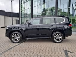 Toyota Land Cruiser 300 Люкс 7 мест 3.5 АТ в лизинг - 4