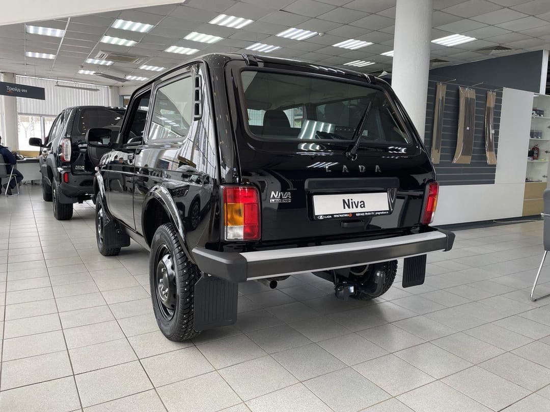 Lada Niva Legend 3 дв Classic 24 1.7 5MT в лизинг - 4