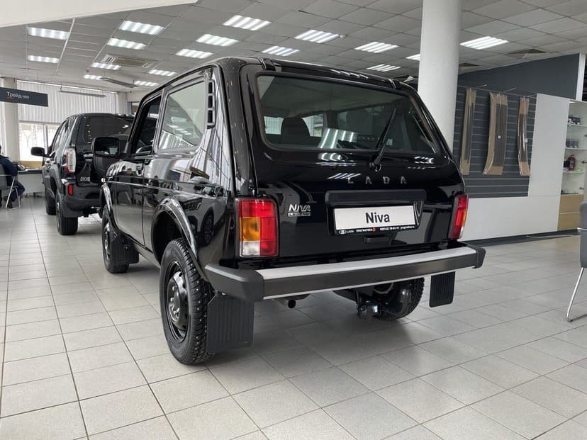 Lada Niva Legend 3 дв Classic 24 1.7 5MT в лизинг - 4