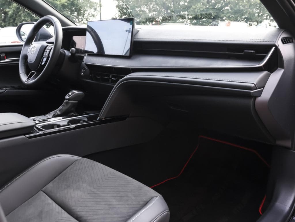 Toyota Camry 2.0S Sports Edition в лизинг - 32