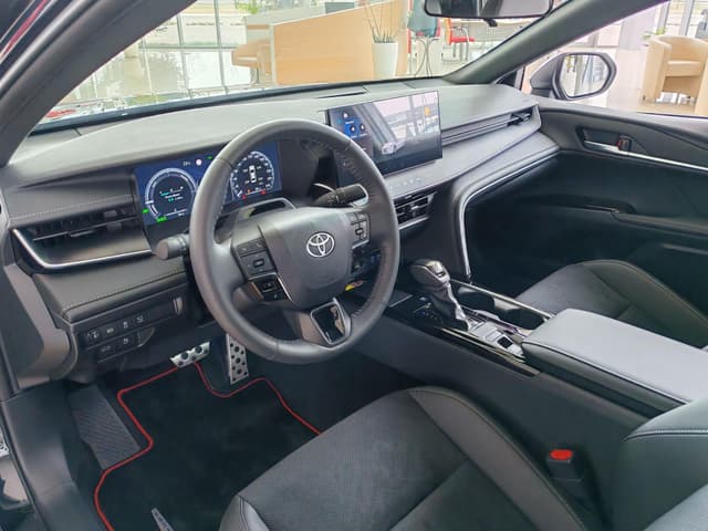 Toyota Camry 2.0HXS Sports Plus Edition в лизинг - 10