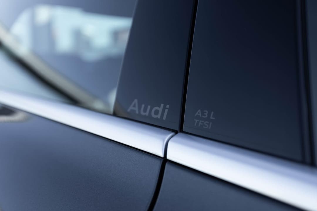 Audi A3 Sedan L Flying Spur Premium Edition 35 TFSI tiptronic в лизинг - 21