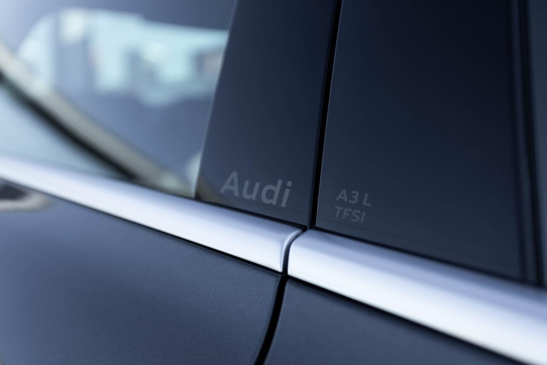 Audi A3 Sedan L Flying Spur Premium Edition 35 TFSI tiptronic в лизинг - 21