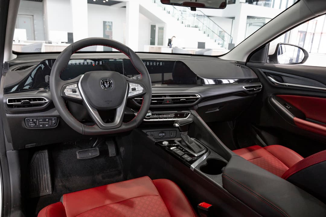 Changan Eado Plus DLX 1.4T 7DCT в лизинг - 10