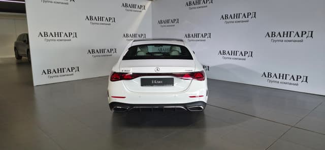 Mercedes-Benz E седан 300 4MATIC AMG Line в лизинг - 10