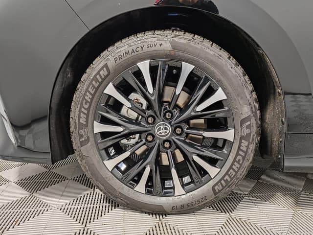 Toyota Alphard 2.5 HEV CVT в лизинг - 19