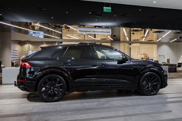 Audi Q8 - 5
