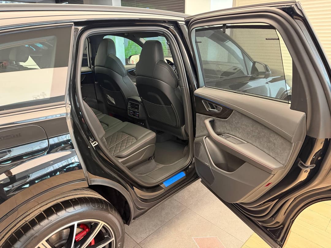 Audi SQ7 TFSI quattro tiptronic в лизинг - 21