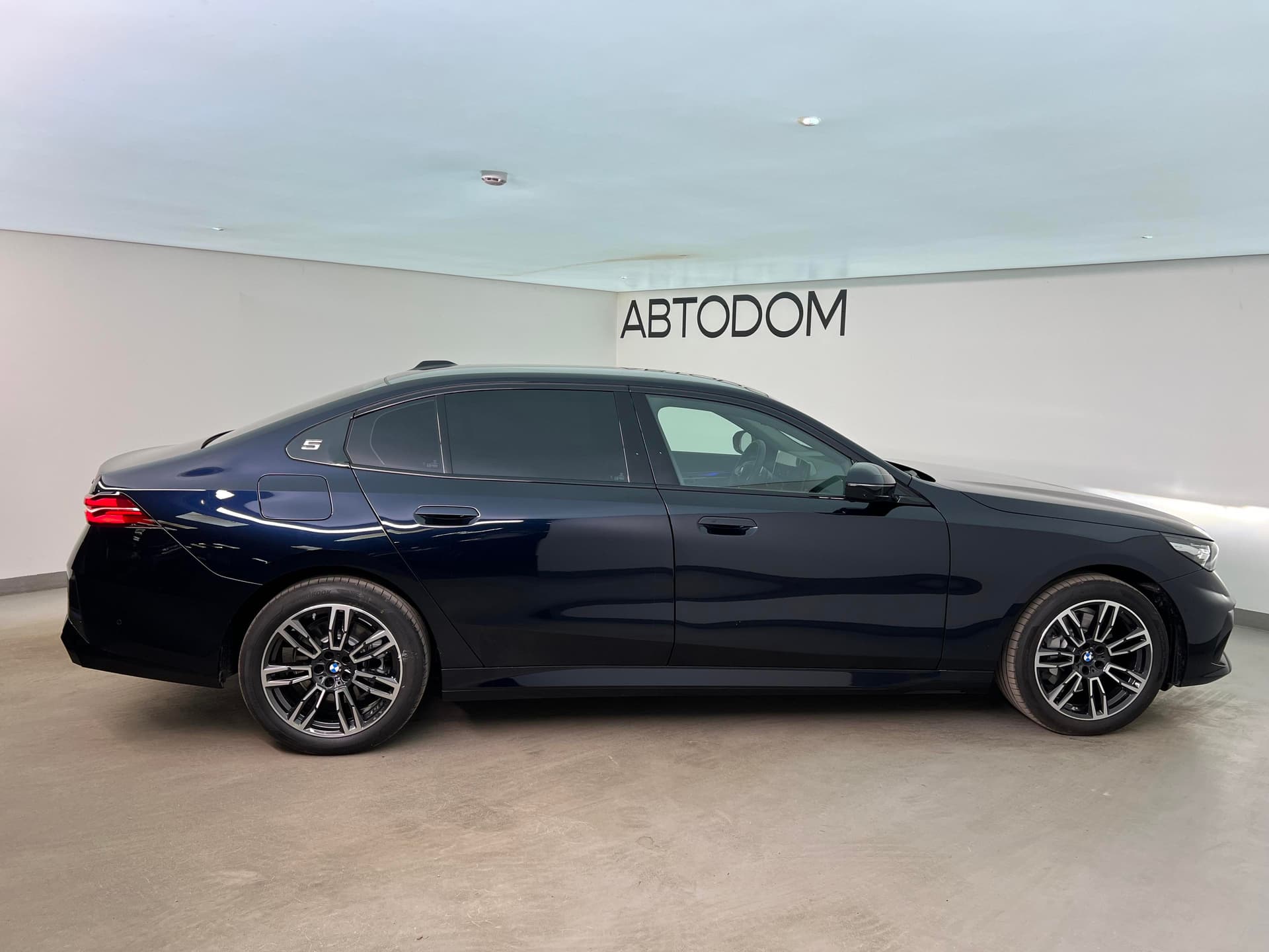 BMW 5 серия 530Li M Sport в лизинг - 7