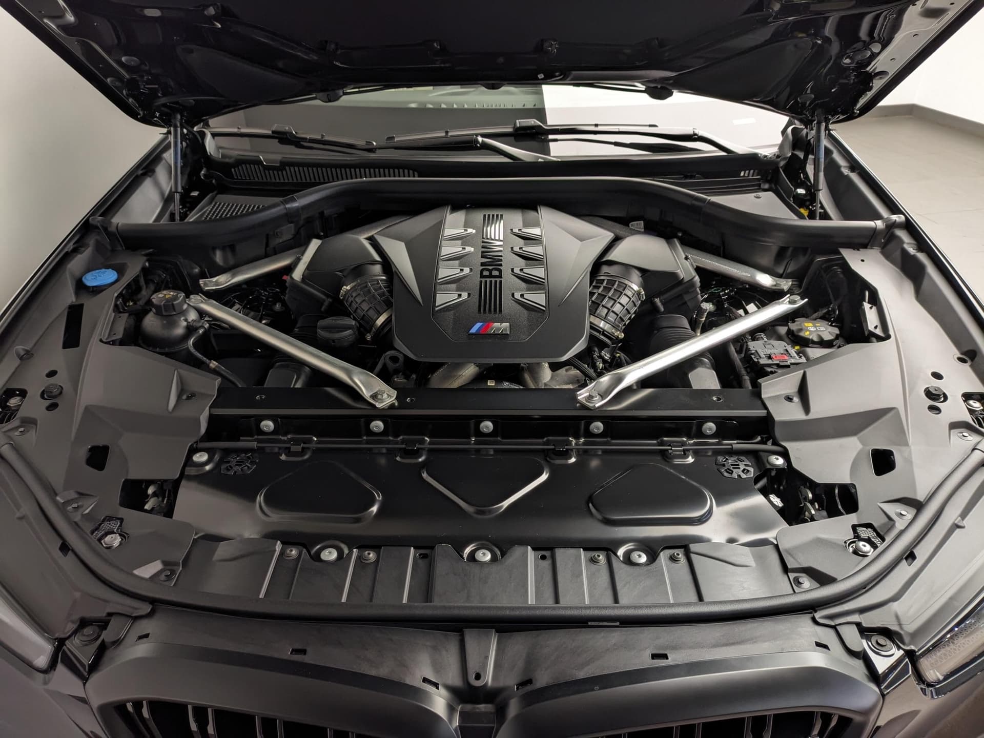 BMW X5 M60i xDrive в лизинг - 23