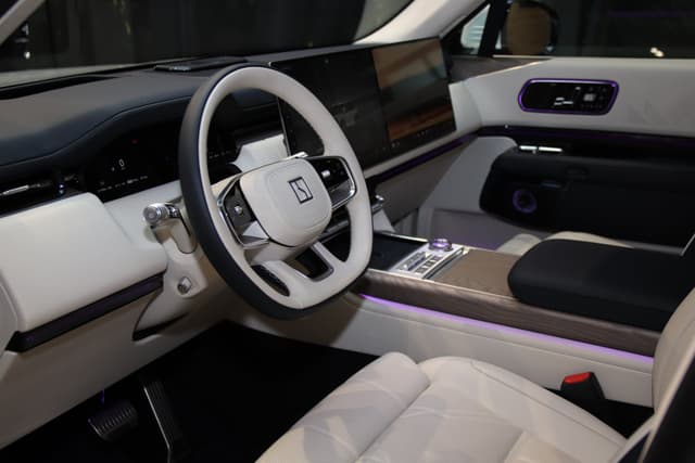 Zeekr 9X Hyper version 70 kWh в лизинг - 2