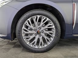 Hongqi H5 Deluxe 2.0T в лизинг - 8
