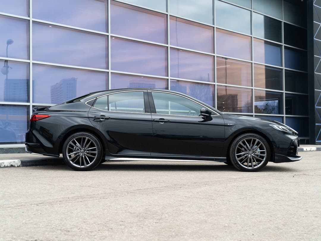 Toyota Camry 2.0HXS Sports Plus Edition в лизинг - 9