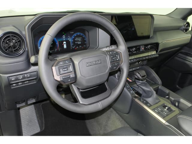Toyota Land Cruiser Prado Mid VX 2.8d АКП в лизинг - 25
