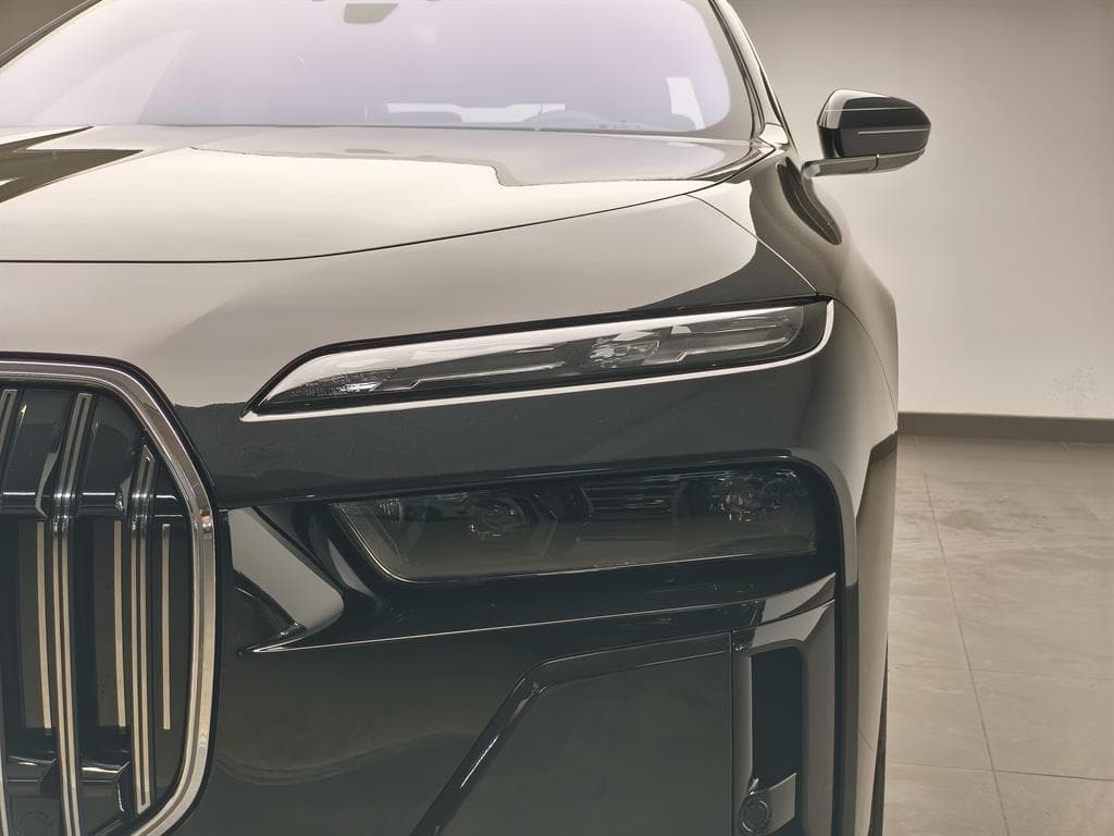 BMW 7 серия 740i xDrive в лизинг - 26